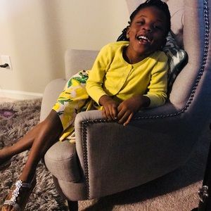 Meet your Posher, Bella